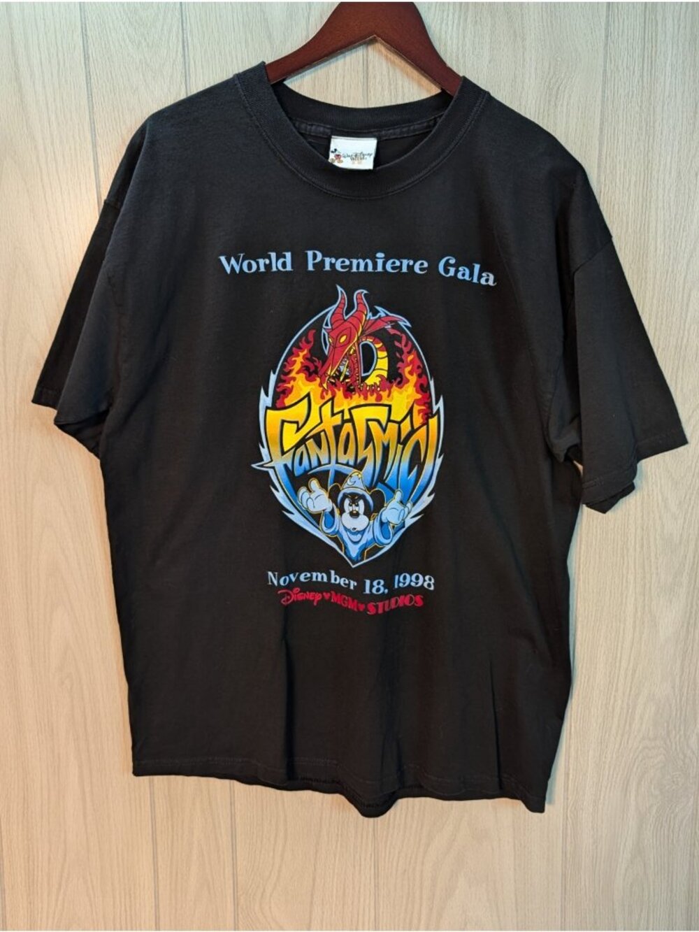 Vintage Disney World Fantasmic Premier Dragon Mickey T Shirt Mens 1998 XL